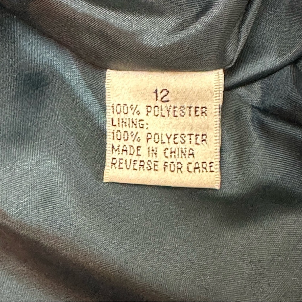 Travis Ayer’s suit set - Picture 6 of 7